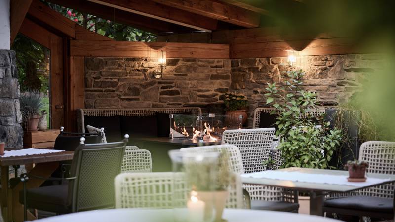 Terrasse mit KaminLounge - Der Brandstetterhof
