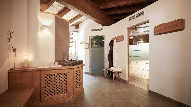 Wellnessbereich mit verschiedenen Saunen - Der Brandstetterhof