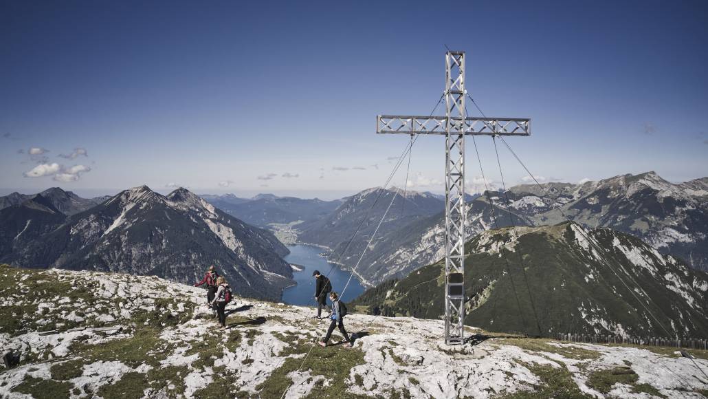 Gipfelkreuz auf dem Karwendlgebirge