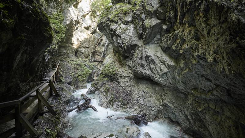 Wassergefälle in der Schlucht Wolsklamm