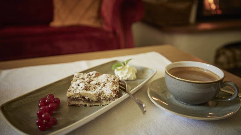 Kuchen mit Kaffee