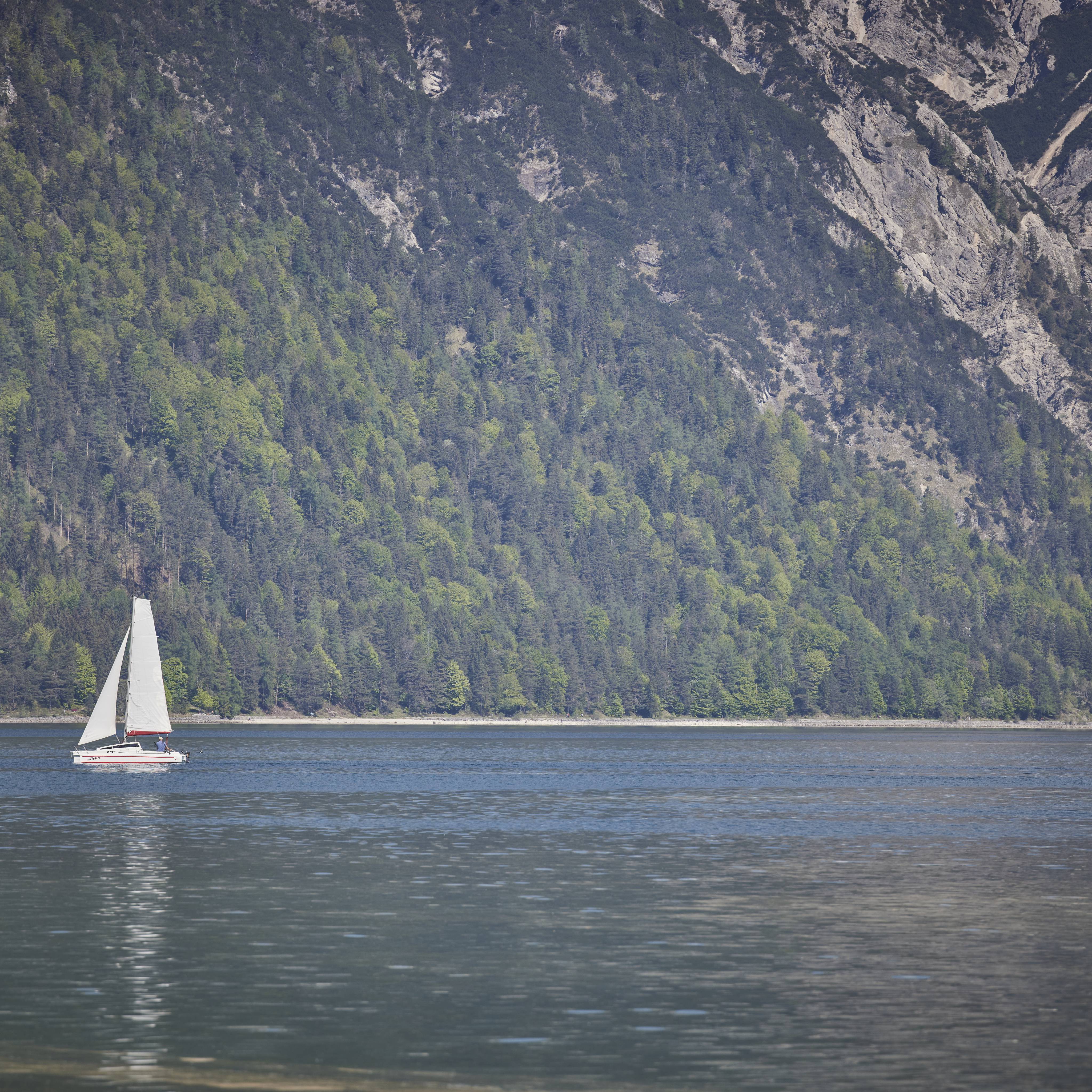 Segelboot auf dem Achensee